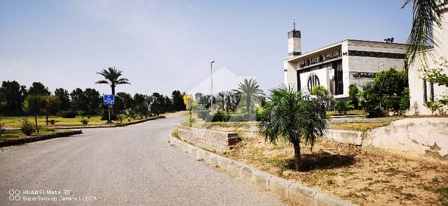 DHA Valley Sector-Bluebell Street-25 Plot-12