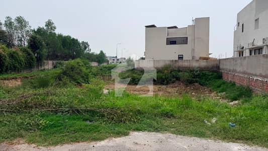 ڈی ایچ اے 9 ٹاؤن - بلاک ای ڈی ایچ اے 9 ٹاؤن,ڈی ایچ اے ڈیفینس,لاہور میں 5 مرلہ رہائشی پلاٹ 96.0 لاکھ میں برائے فروخت۔ ڈی ایچ اے 9 ٹاؤن - بلاک ای ڈی ایچ اے 9 ٹاؤن,ڈی ایچ اے ڈیفینس,لاہور میں 5 مرلہ رہائشی پلاٹ 96.0 لاکھ میں برائے فروخت۔