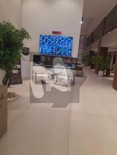 طارق روڈ کراچی میں 1 کمرے کا 8 مرلہ فلیٹ 6.0 کروڑ میں برائے فروخت۔