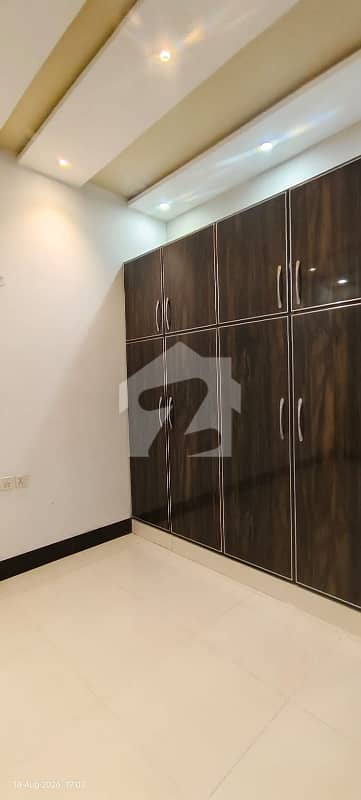 10 Marla Upper Portion Available For Rent In Architect Society Near To Ucp University 10 Marla Upper Portion Available For Rent In Architect Society Near To Ucp University