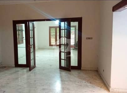 BUNGALOW FOR RENT 390/=