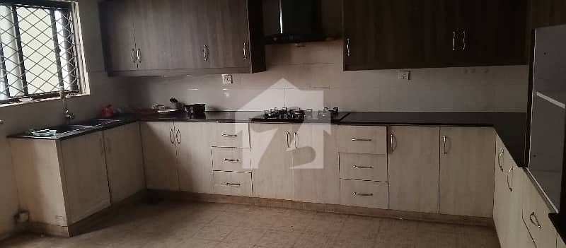 House For Rent 1 Kanal F-11/3 House For Rent 1 Kanal F-11/3