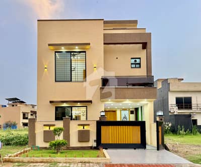 5 Marla Designer House | Prime Location Bahria Town 5 Marla Designer House | Prime Location Bahria Town