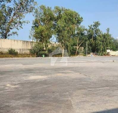 11 Kanal Plot (160 X 316 Ft. ) On Main Carpeted Road
