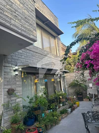 500yd House for Sale in Phase 5