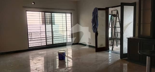 1 Kanal Full House For Rent Block J DHA Phase 1