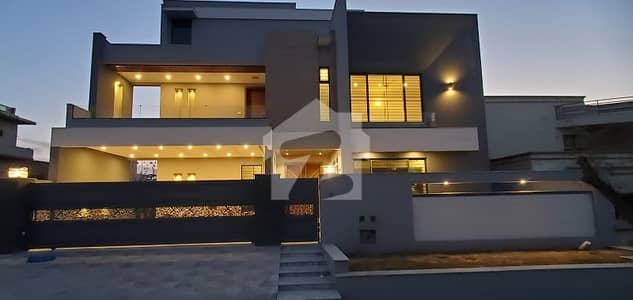 Reasonably-Priced 1 Kanal House In Islamabad Expressway, Islamabad Expressway Is Available As Of Now Reasonably-Priced 1 Kanal House In Islamabad Expressway, Islamabad Expressway Is Available As Of Now