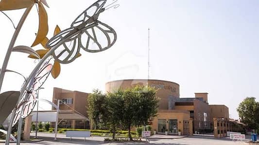 بحریہ ٹاؤن - توحید بلاک بحریہ ٹاؤن ۔ سیکٹر ایف,بحریہ ٹاؤن,لاہور میں 5 مرلہ رہائشی پلاٹ 1.05 کروڑ میں برائے فروخت۔