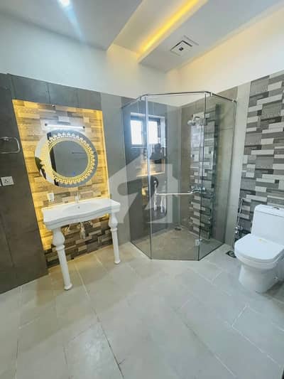 15 Marla 5 Bed house available for sale in askari 10 sector S. 15 Marla 5 Bed house available for sale in askari 10 sector S.