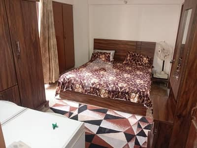 Carson Complex 2 Bed Launj First Floor Lease Maintained Condition