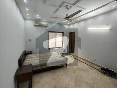 ELEGANT AND WELL-MAINTAINED UPPER PORTION IS AVAILABLE FOR RENT IN THE BEST BLOCK OF DHA LAHORE.