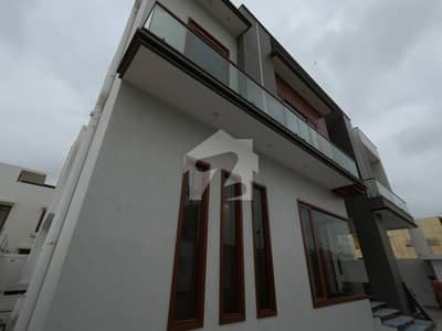 500Yard Banglow with Basement For Sale Phase 8