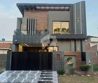 Your Dream Brand New 5 Marla House Is Available In Fatima Jinnah Town