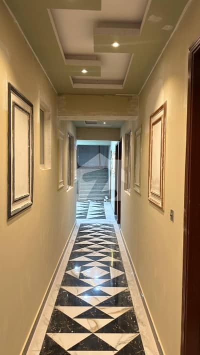 Prime Location 625 Square Feet Flat For Sale In Scheme 33