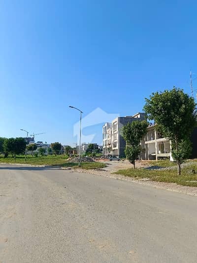 A Prime Location Residential Plot Of 1 Kanal In Rs. 22000000 A Prime Location Residential Plot Of 1 Kanal In Rs. 22000000