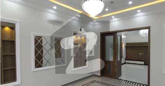 Highly-Desirable Prime Location House Available In LDA Avenue - Block J For Sale