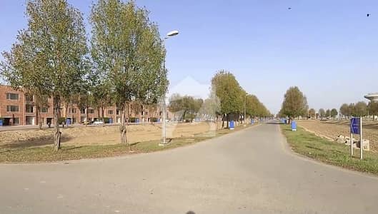 بحریہ ایجوکیشن اینڈ میڈیکل سٹی لاہور میں 5 مرلہ رہائشی پلاٹ 27.0 لاکھ میں برائے فروخت۔ بحریہ ایجوکیشن اینڈ میڈیکل سٹی لاہور میں 5 مرلہ رہائشی پلاٹ 27.0 لاکھ میں برائے فروخت۔