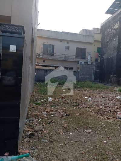 Plot 7 Marla, Street 10, Ali Block, Phase 8, Bahria, Rawalpindi.