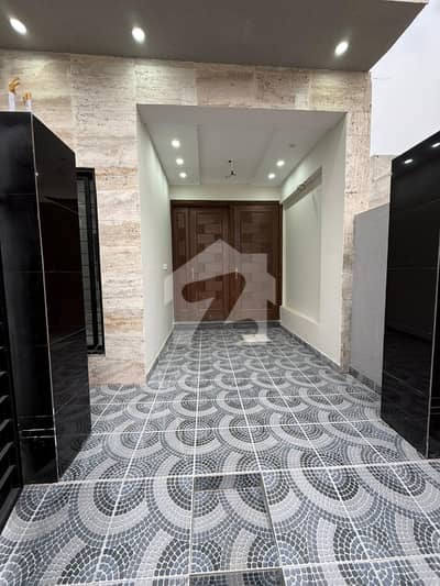 3 MARLA BRAND NEW HOUSE FOR RENT 3 MARLA BRAND NEW HOUSE FOR RENT
