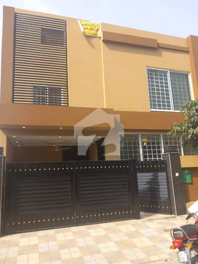 Modern 5 Marla House With Premium Finishing For Sale In Bahria Orchard Block M Phase 2 Modern 5 Marla House With Premium Finishing For Sale In Bahria Orchard Block M Phase 2