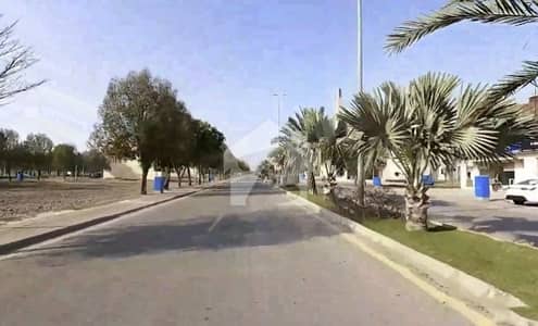 بحریہ ایجوکیشن اینڈ میڈیکل سٹی لاہور میں 5 مرلہ رہائشی پلاٹ 27.0 لاکھ میں برائے فروخت۔ بحریہ ایجوکیشن اینڈ میڈیکل سٹی لاہور میں 5 مرلہ رہائشی پلاٹ 27.0 لاکھ میں برائے فروخت۔