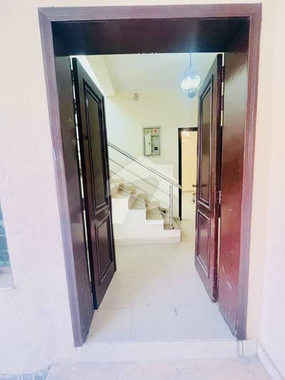 Main boulevard basement with 4 bedrooms house available urgent for rent with all utilities ready to shift near Banks park mosque KFC MCDONALD subway