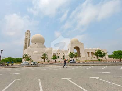 5 MARLA EXCLUSIVE LOCATION NEAR TO PINE AVENUE AND PARK AVAILABLE PLOT FOR SALE