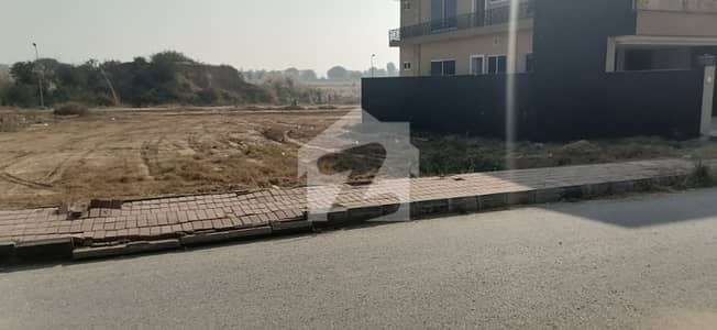 بحریہ ٹاؤن فیز 8 ۔ بلاک جے بحریہ ٹاؤن فیز 8,بحریہ ٹاؤن راولپنڈی,راولپنڈی میں 10 مرلہ رہائشی پلاٹ 90.0 لاکھ میں برائے فروخت۔ بحریہ ٹاؤن فیز 8 ۔ بلاک جے بحریہ ٹاؤن فیز 8,بحریہ ٹاؤن راولپنڈی,راولپنڈی میں 10 مرلہ رہائشی پلاٹ 90.0 لاکھ میں برائے فروخت۔