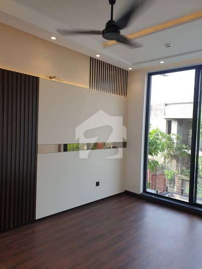 5 Marla Brand New House For Sale