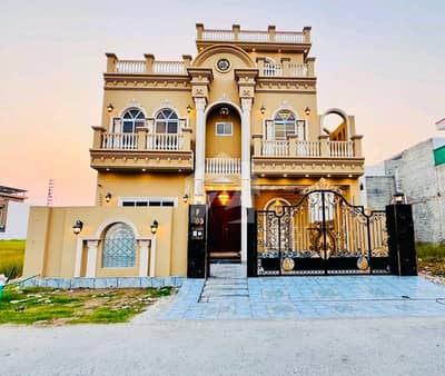 سٹی ہاؤسنگ سوسائٹی گوجرانوالہ میں 5 کمروں کا 10 مرلہ مکان 4.0 کروڑ میں برائے فروخت۔ سٹی ہاؤسنگ سوسائٹی گوجرانوالہ میں 5 کمروں کا 10 مرلہ مکان 4.0 کروڑ میں برائے فروخت۔