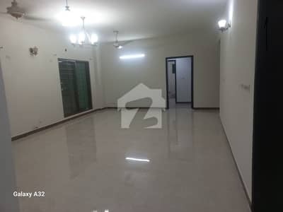 10 Marla 3-Bed Flat Available For Rent Askari 11 Sec B