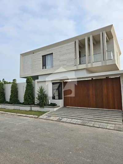 Prime Location House Is Available For sale In DHA Phase 8