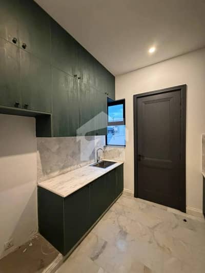 5 MARLA BRAND NEW LUXURY HOUSE FOR SALE