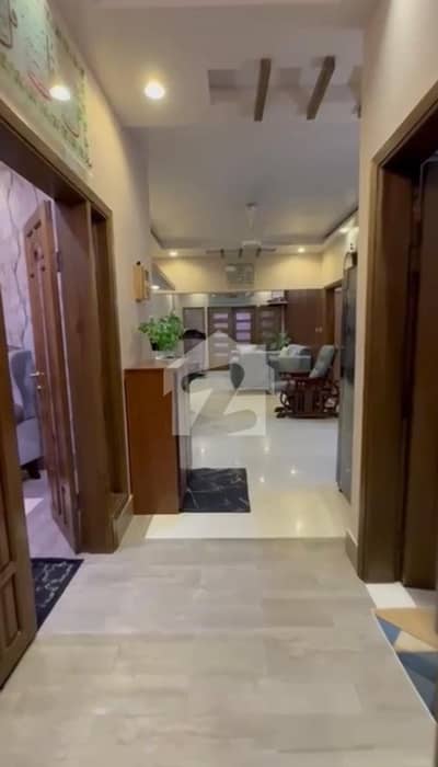 4 Bed DD Renovated with lift Well Maintained Project in Khalid bin waleed prime loacation near to facilities area