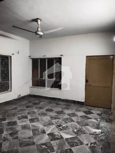Beautiful Double Storey House For Sale Ideal Location I-10/1 Near Markaz
