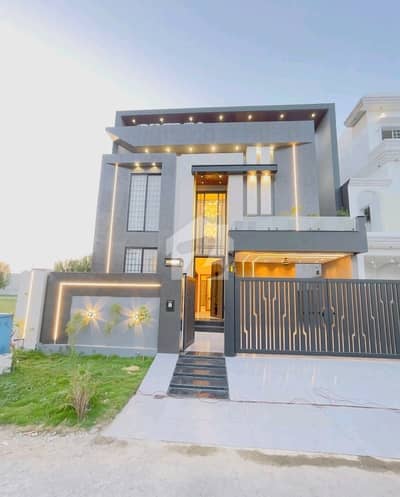 A Great Choice For A Facing Park 10 Marla House Available In Citi Housing Society A Great Choice For A Facing Park 10 Marla House Available In Citi Housing Society