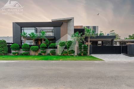 2 KANAL MAZHAR DESIGN ULTRA MODERN FULLY FURNISHED VILLA FOR SALE IN DHA PHASE 7 NEAR TO RAYA.