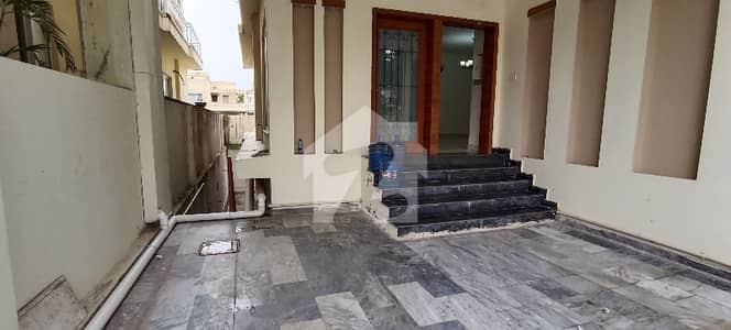 Title  10 Marla Luxury House for Rent | Ground + Basement | Prime Location | Bahria Enclave Islamabad