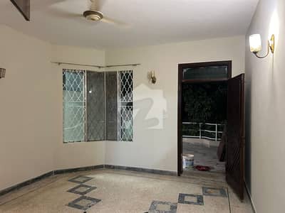 House On Good Location For Rent