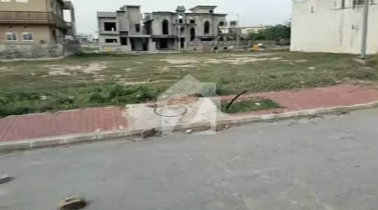 10 Marla Plot For Sale | Ideal Location | Best Investment Opportunity 10 Marla Plot For Sale | Ideal Location | Best Investment Opportunity