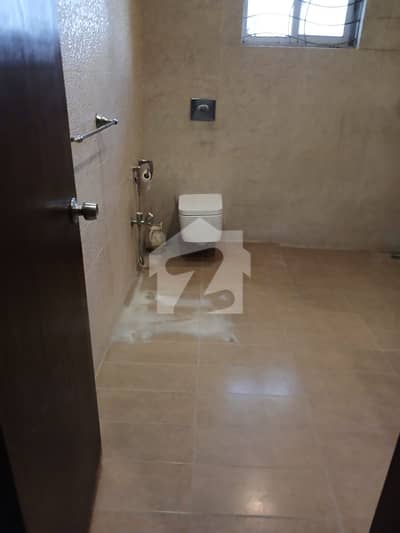 DHA phase 3 4Marla office for rent ideal location