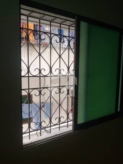 Neat And Clean 2bed Dd For Rent In Nishat Commercial