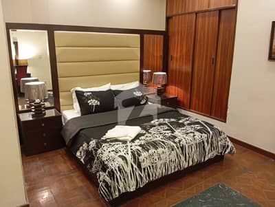 Fully Furnished 1 BHK Apartment For Rent Prime Location Near Canal Mall Road, Gulberg5