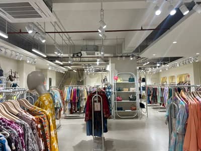 ڈی ایچ اے ڈیفینس فیز 2 ڈی ایچ اے ڈیفینس,اسلام آباد میں 0 مرلہ Studio دکان 60.0 لاکھ میں برائے فروخت۔ ڈی ایچ اے ڈیفینس فیز 2 ڈی ایچ اے ڈیفینس,اسلام آباد میں 0 مرلہ Studio دکان 60.0 لاکھ میں برائے فروخت۔