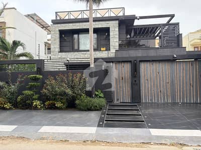 Banglow For Sale 666 Yard Muben Alam