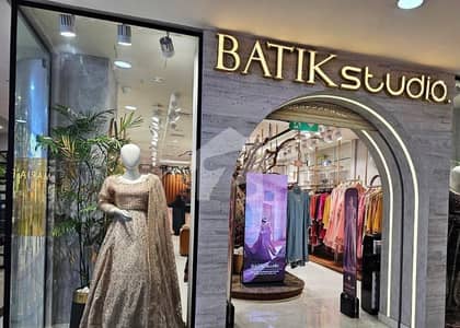 SHOP FOR SALE RUNNING ON HIGH RENT- RENT COMING PKR 30,000/-