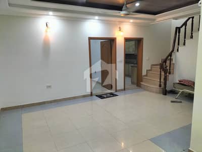 12 Marla Upper Portion For Rent