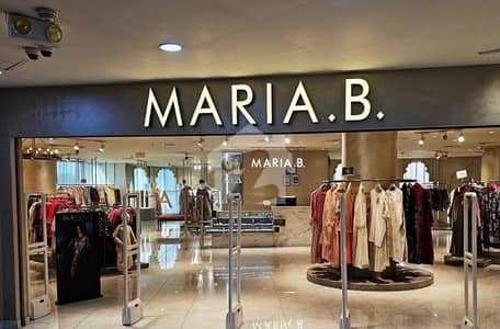 SHOP FOR SALE RUNNING ON HIGH RENT- RENT COMING PKR 13,000/-