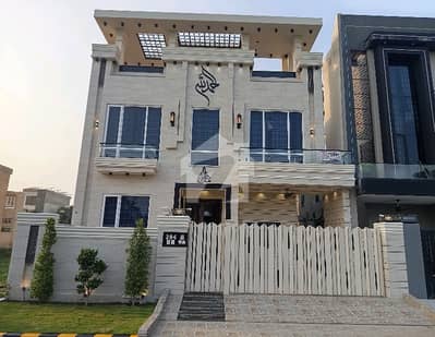Facing Park House Of 10 Marla Is Available For sale In Citi Housing Society, Citi Housing Society
