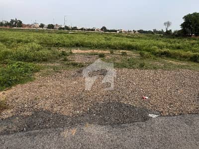 ڈی ایچ اے فیز9 پریزم - بلاک سی ڈی ایچ اے فیز9 پریزم,ڈی ایچ اے ڈیفینس,لاہور میں 1 کنال رہائشی پلاٹ 2.65 کروڑ میں برائے فروخت۔ ڈی ایچ اے فیز9 پریزم - بلاک سی ڈی ایچ اے فیز9 پریزم,ڈی ایچ اے ڈیفینس,لاہور میں 1 کنال رہائشی پلاٹ 2.65 کروڑ میں برائے فروخت۔